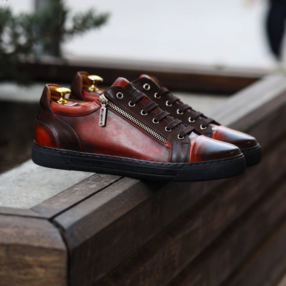 Brown leather sneakers with gradient leather finishes