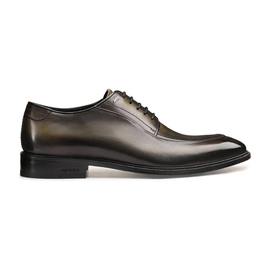 Classy derby shoes
