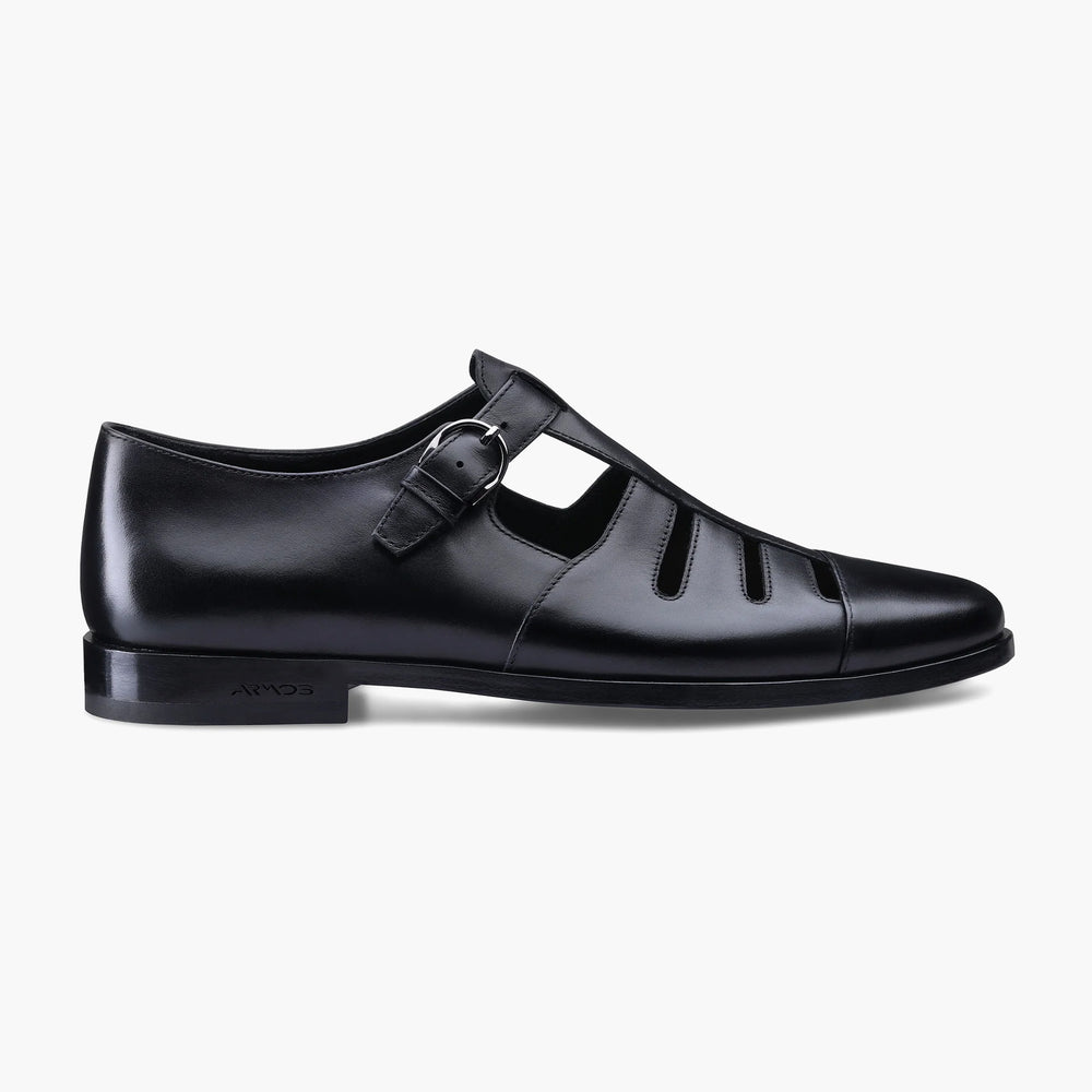 Men's Black Fisherman Sandal with Buckle