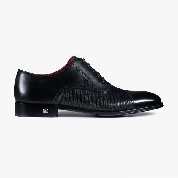 Men’s Black Textured Leather Brogue Oxford