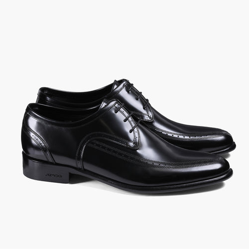 Men's Black Leather Apron-Toe Derby - pair