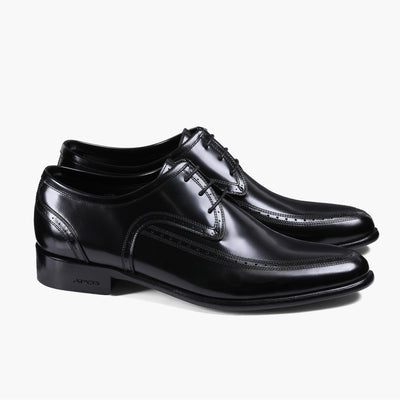 Men's Black Leather Apron-Toe Derby - pair