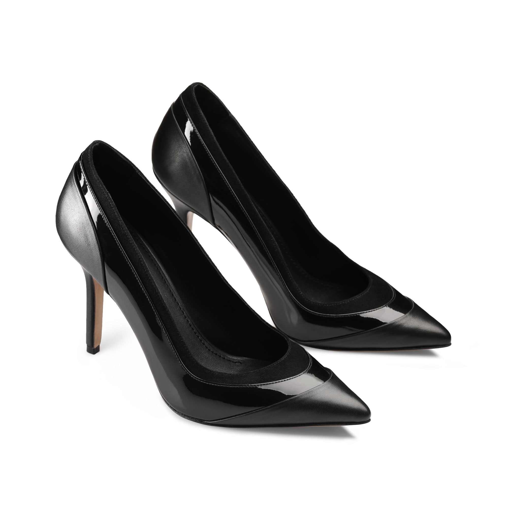 Women’s Black Pointed-Toe Leather Pump