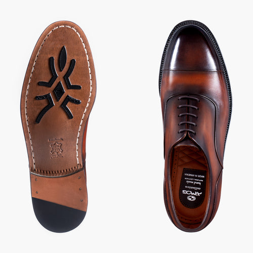 Men’s Brown Oxford with Glossy Cap Toe