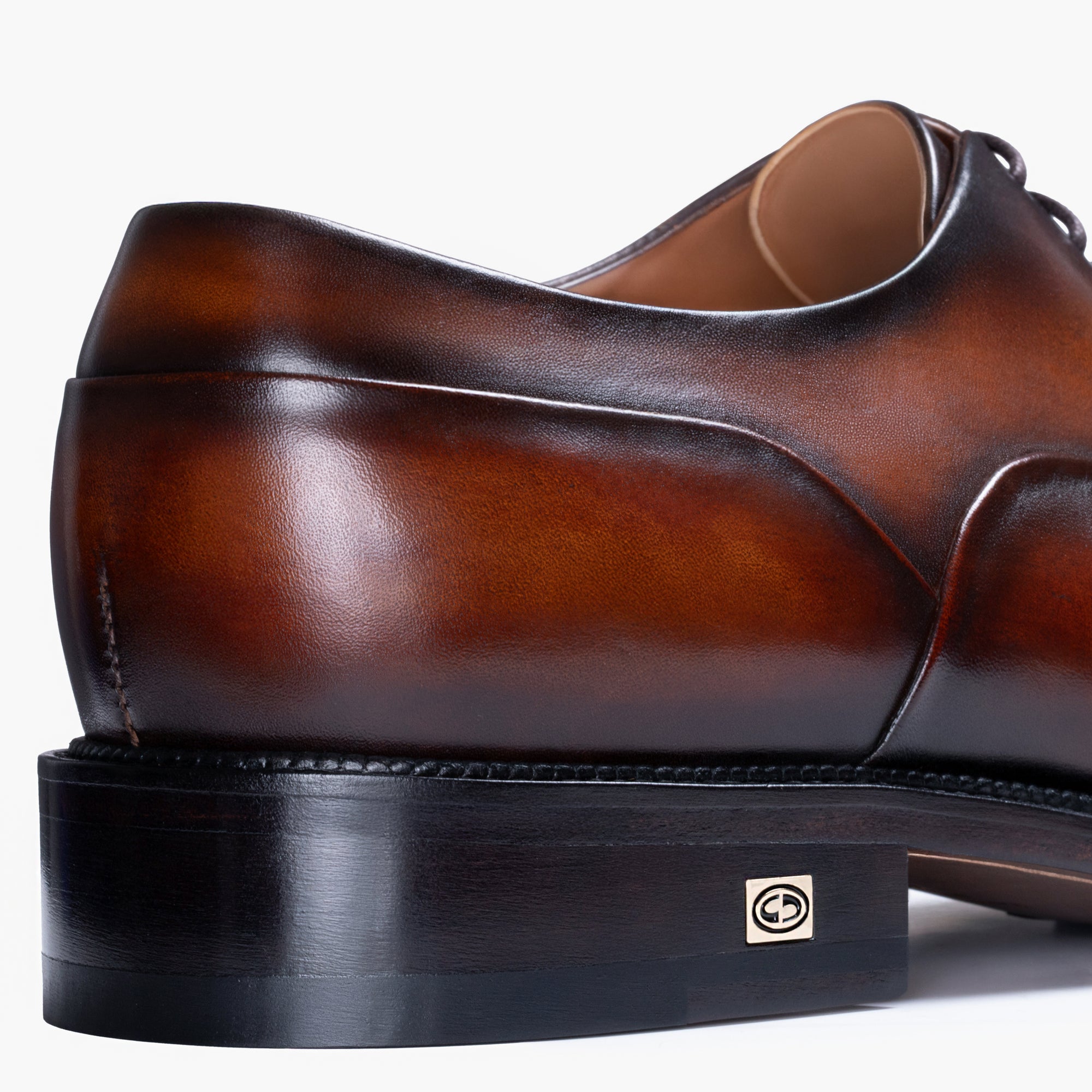 Men’s Brown Oxford with Glossy Cap Toe