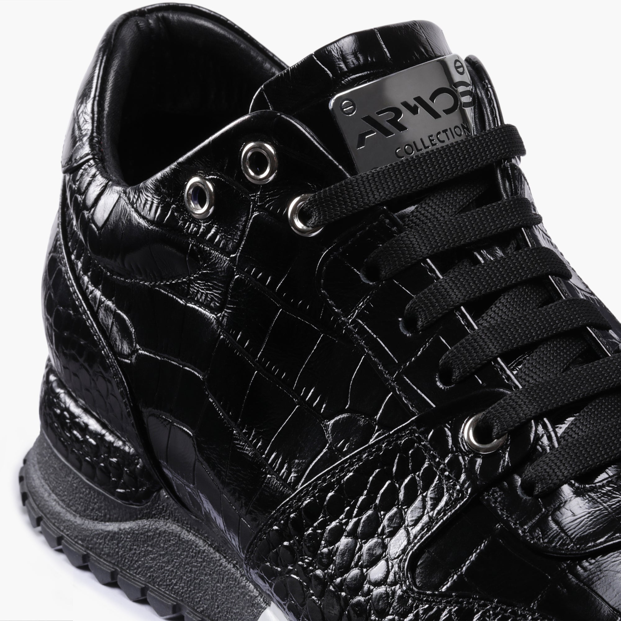 霧*様 【DIANTE】EMBOSS LOGO SOLE SNEAKERS Men's Black Gloss Croc-Embossed Leather Sneakers with White