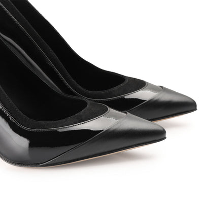 Women’s Black Pointed-Toe Leather Pump