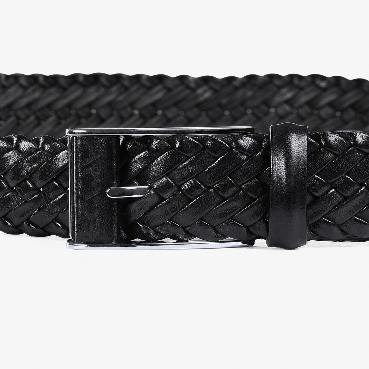 Men’s Black Braided Leather Belt - detail
