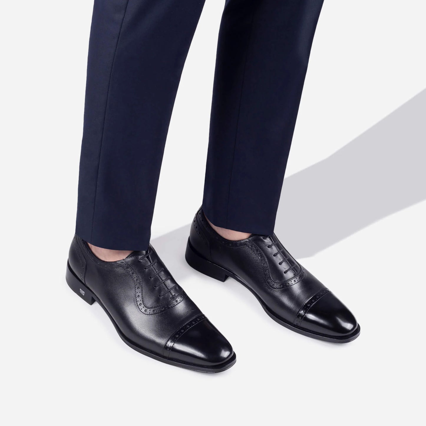 Men’s Black Leather Cap-Toe Oxford