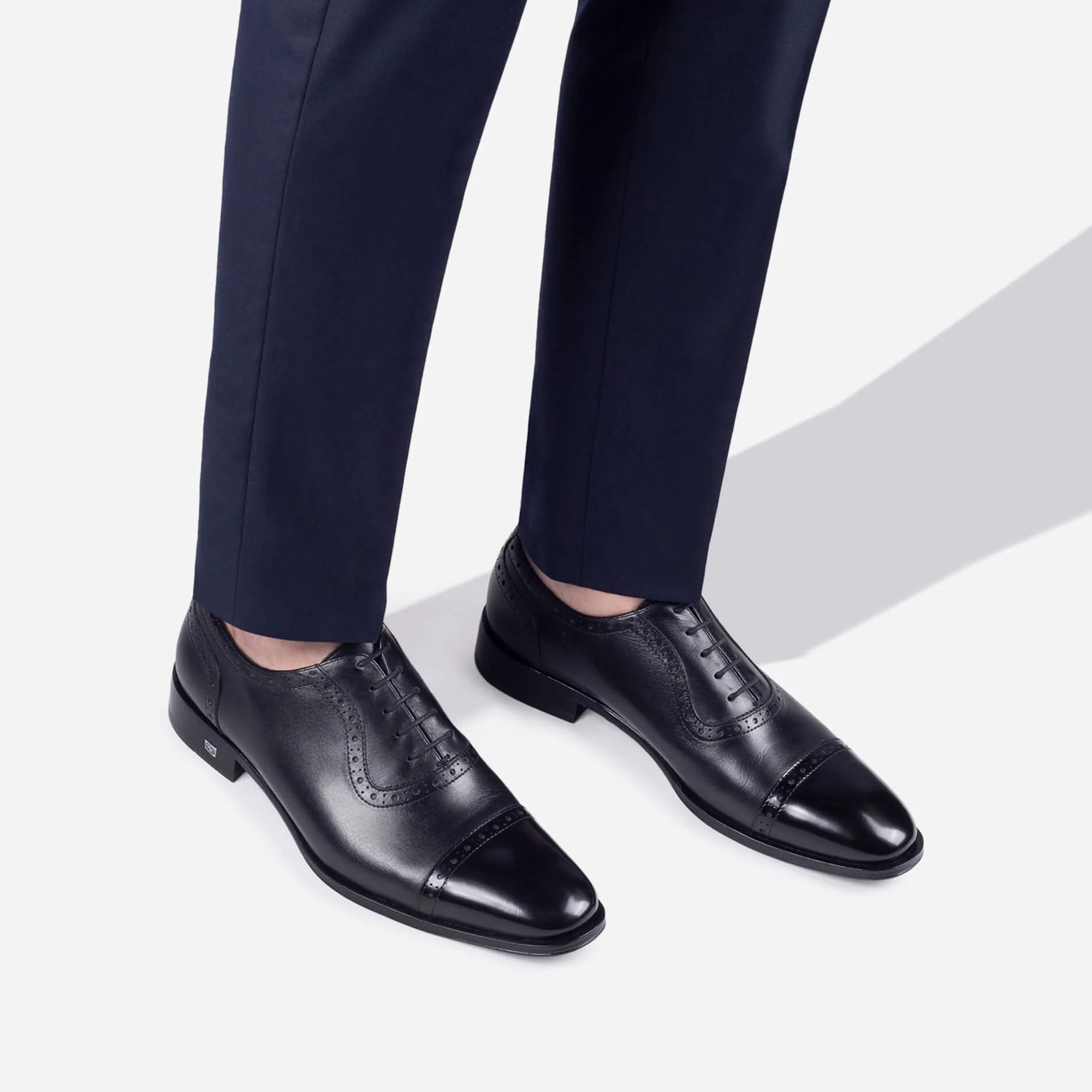 Men’s Black Leather Cap-Toe Oxford