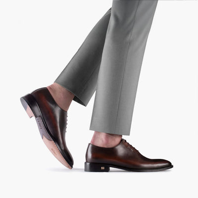 Handcrafted Men’s Brown Patina Leather Wholecut Oxford | Size 6 | ARMOS | 2-Year Warranty