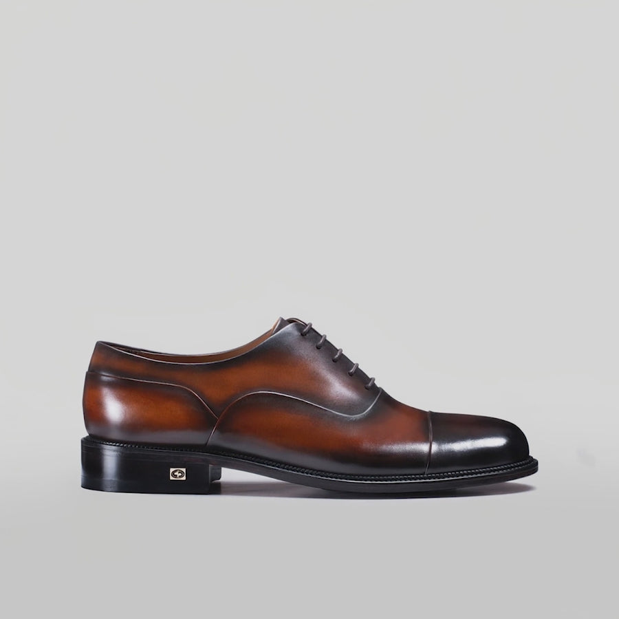 Men’s Brown Patina Leather Cap Toe Oxford - video
