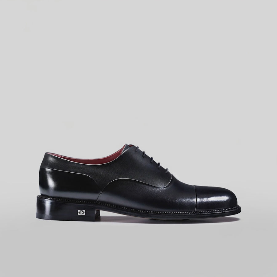 Men’s Black Leather Cap Toe Oxford - video