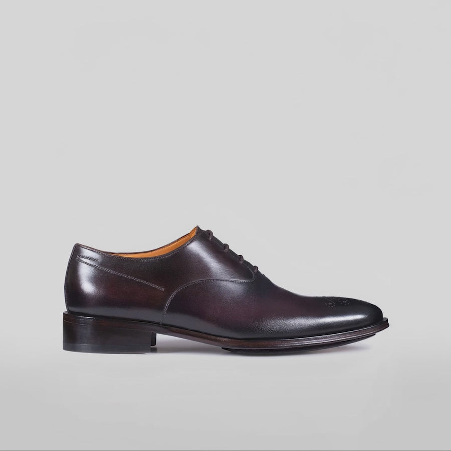 Men’s Wine Patina Medallion Toe Oxford - video