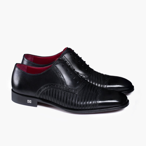 Men’s Black Textured Leather Brogue Oxford