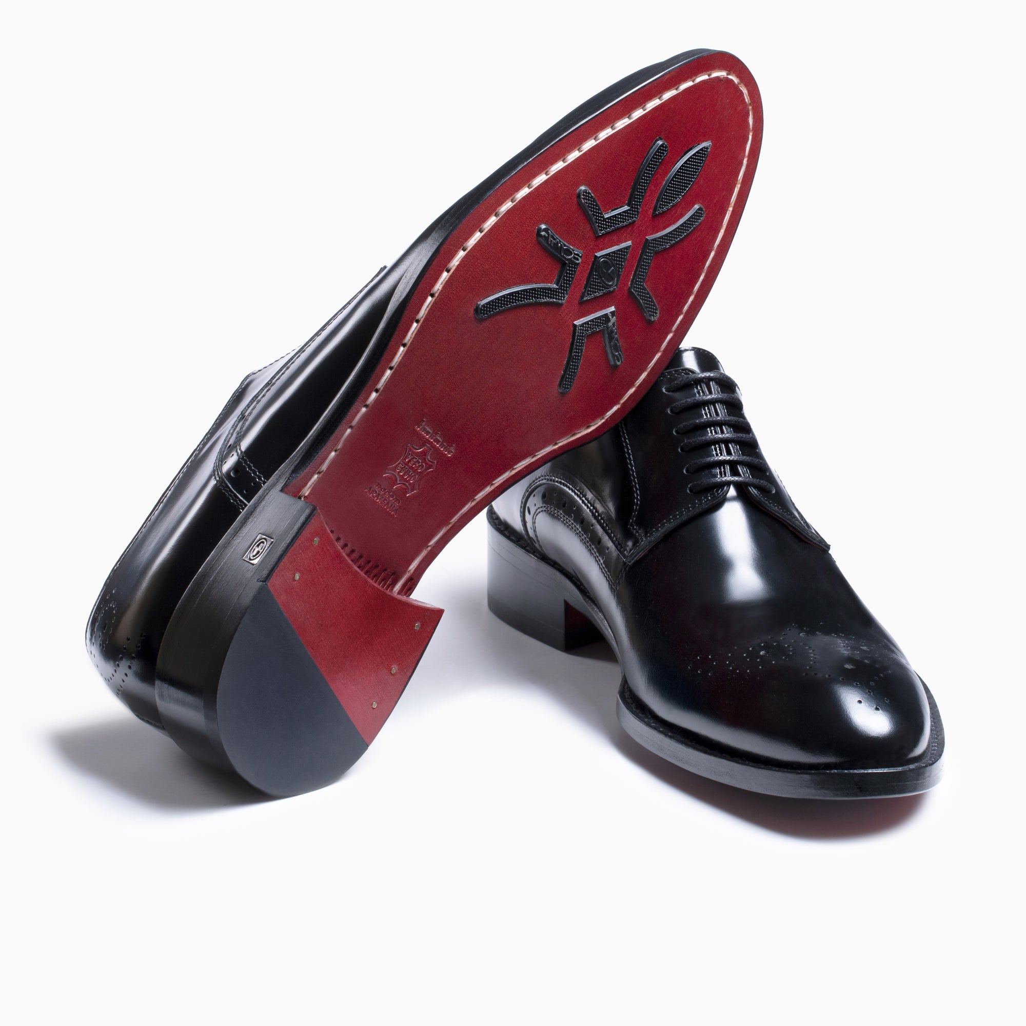 Men’s Black Leather Medallion Toe Derby
