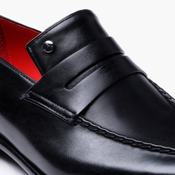 Men's Classic Black Leather Penny Loafer