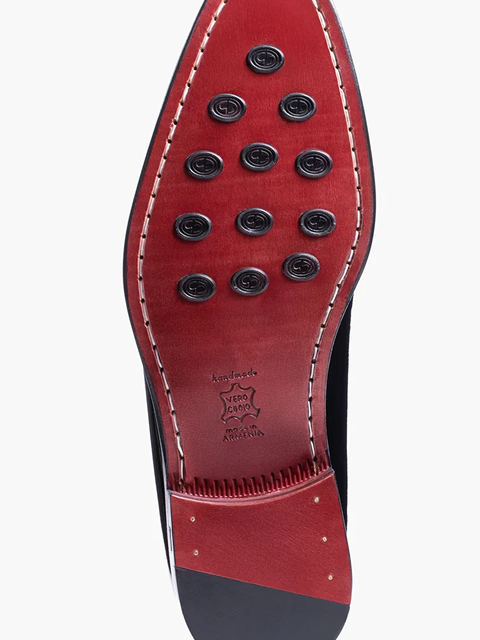 Classic Lace-Up for a Perfect Fit