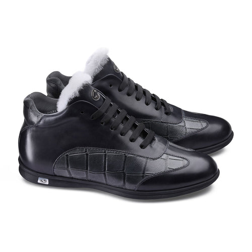 Insulated sneakers in shades of grey