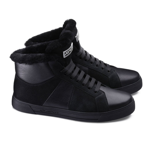 Insulated leather boots