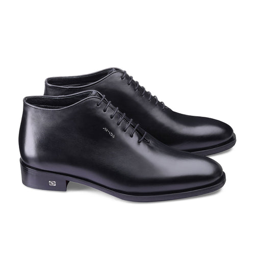 Black classic half-boots