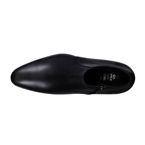 Insulated classic black boots