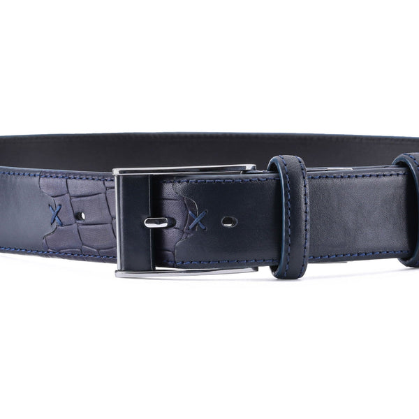 Belt with crocodile inserts
