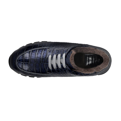 Dark blue insulated sneakers