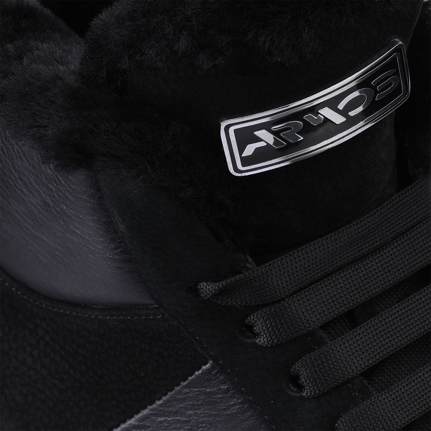 Insulated leather boots